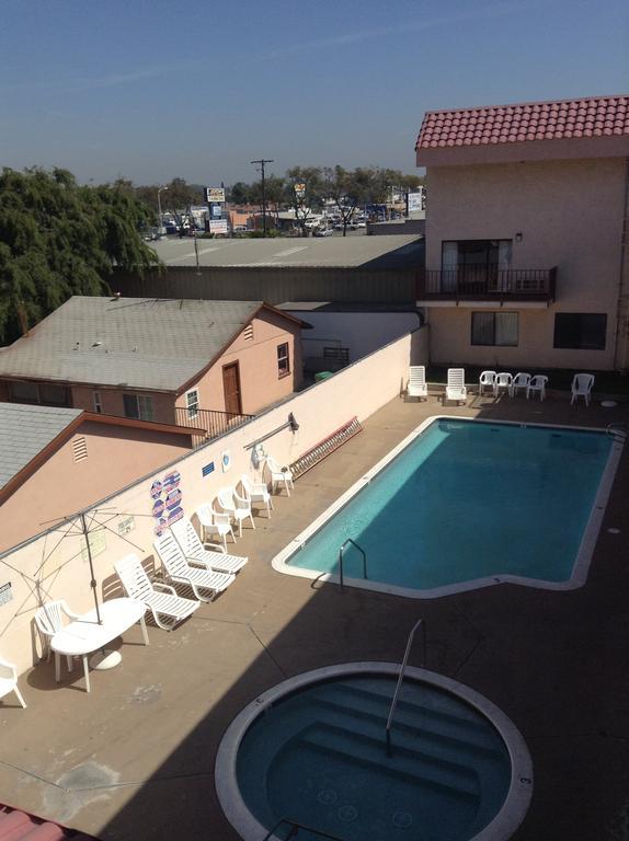 Budget Inn Anaheim/Santa Ana Exterior photo
